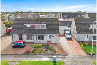 61 Evershed Drive, Dunfermline, KY11 8RF - image 1