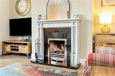 1 Pendreich Avenue, Bonnyrigg, EH19 2EF - image 5