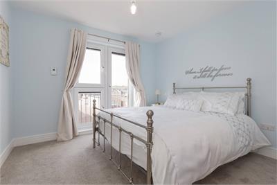 Flat 4, 1 Poppy Cruick, Edinburgh, EH4 8FL - image 13