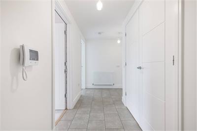 Flat 4, 1 Poppy Cruick, Edinburgh, EH4 8FL - image 18