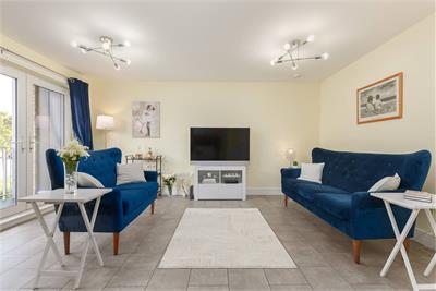 Flat 4, 1 Poppy Cruick, Edinburgh, EH4 8FL - image 4