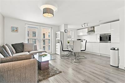 Flat 15, 1 Haig Lane, Edinburgh, EH6 5GA - image 2