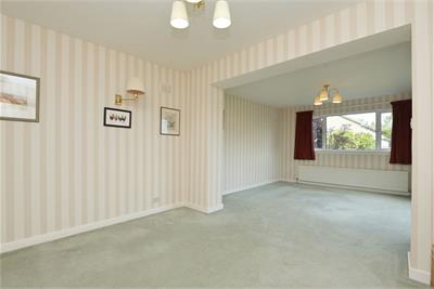 37 Dalmahoy Crescent, Balerno, EH14 7BZ - image 13