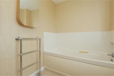 37 Dalmahoy Crescent, Balerno, EH14 7BZ - image 32