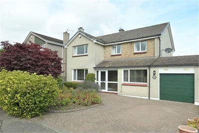37 Dalmahoy Crescent, Balerno, EH14 7BZ - image 1