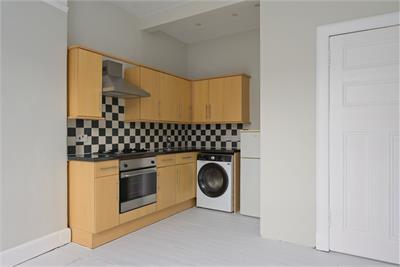 Flat 3, 27 Church Street, Inverkeithing, KY11 1LG - image 12