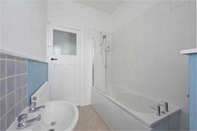 Flat 3, 27 Church Street, Inverkeithing, KY11 1LG - image 17