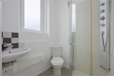 Flat 3, 27 Church Street, Inverkeithing, KY11 1LG - image 21