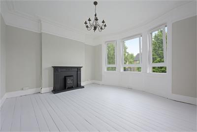 Flat 3, 27 Church Street, Inverkeithing, KY11 1LG - image 4