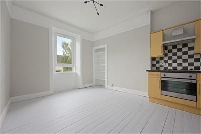 Flat 3, 27 Church Street, Inverkeithing, KY11 1LG - image 9