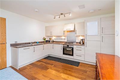 1B West Bowling Green Street, Edinburgh, EH6 5PQ - image 5