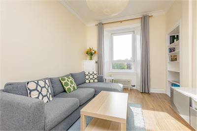 12/10 Merchiston Grove EH11 1PW - image 2