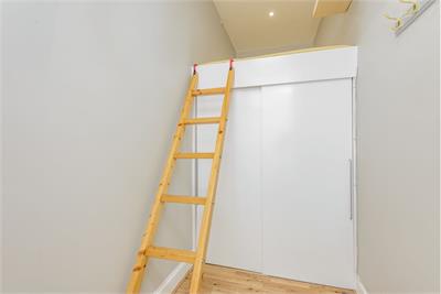 12/10 Merchiston Grove EH11 1PW - image 11