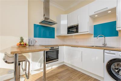 12/10 Merchiston Grove EH11 1PW - image 6
