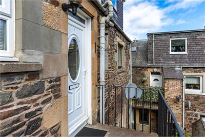 7 Kilnknowe Place, Galashiels, TD1 1QT - image 2