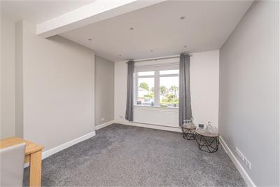 33 Stenhouse Drive, Edinburgh, EH11 3JR - image 2