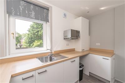 33 Stenhouse Drive, Edinburgh, EH11 3JR - image 6
