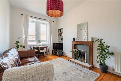 19/14 Watson Crescent, Edinburgh, EH11 1HA - image 2