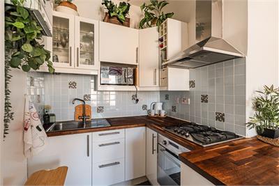 19/14 Watson Crescent, Edinburgh, EH11 1HA - image 4