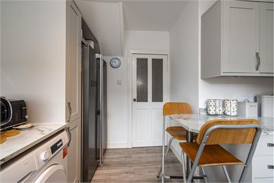 4 Balmoral Drive, Galashiels, TD1 1JH - image 12