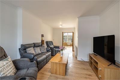 4 Balmoral Drive, Galashiels, TD1 1JH - image 5