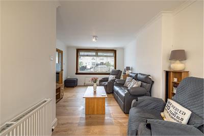 4 Balmoral Drive, Galashiels, TD1 1JH - image 6