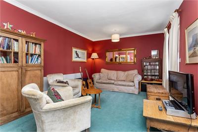 9 The Square, East Linton, East Lothian, EH40 3AD - image 4