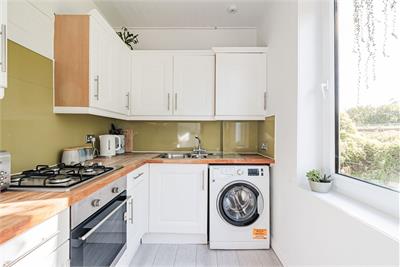 75 Broomfield Crescent, Edinburgh, EH12 7LU - image 13