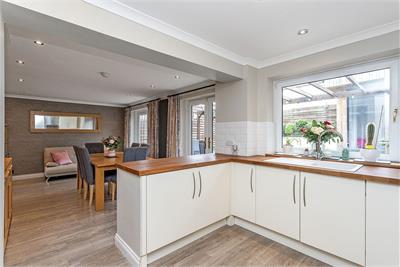 254 Baberton Mains Drive, Baberton, Edinburgh, EH14 3EB - image 8