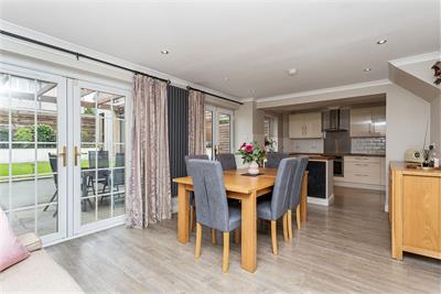 254 Baberton Mains Drive, Baberton, Edinburgh, EH14 3EB - image 9