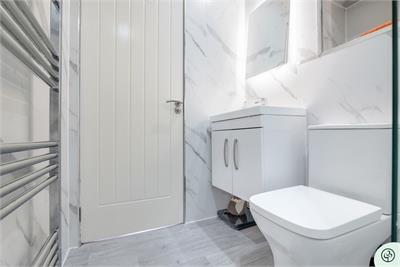 50 Loganswell Drive, Glasgow, G46 8QL - image 10