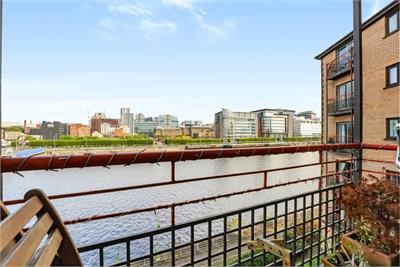 Flat 10, 12 Riverview Place, , Glasgow, G5 8EH - image 17