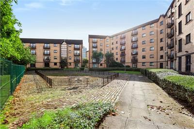 Flat 10, 12 Riverview Place, Glasgow, G5 8EH - image 1