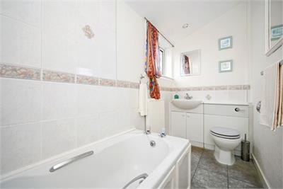 85 Craigmount Avenue North, Corstorphine, Edinburgh, EH4 8BR - image 10