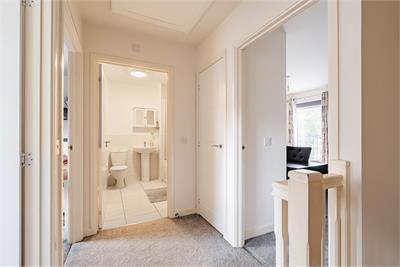 17 Broomview Path, Edinburgh, EH11 4FH - image 18