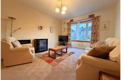 1/2, 90 Dorchester Avenue, Kelvindale, Glasgow, G12 0EB - image 2
