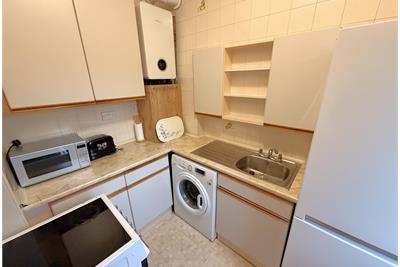 1/2, 90 Dorchester Avenue, Kelvindale, Glasgow, G12 0EB - image 14