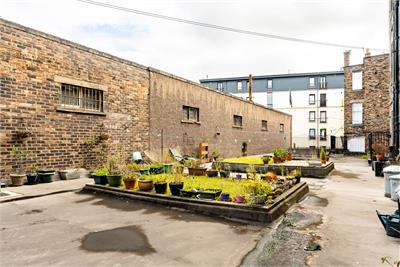 172/5 Great Junction Street, Edinburgh, EH6 5LJ - image 14