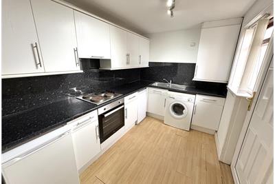G/R 83 Raise Street, Saltcoats, KA21 5JY - image 4