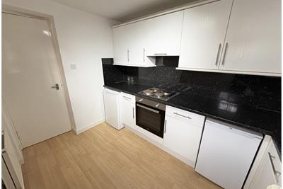 G/R 83 Raise Street, Saltcoats, KA21 5JY - image 5