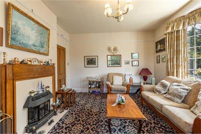 2 Spion Kop, Selkirk, TD7 4JW - image 3