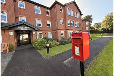 Flat 24, Muirfield Court, 20 Muirend Road, Glasgow, G44 3QP - image 1