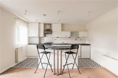 84/3 Chesser Crescent, Edinburgh, EH14 1SE - image 4