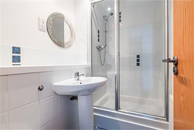 84/3 Chesser Crescent, Edinburgh, EH14 1SE - image 8