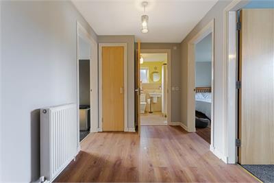 13C St. Margarets Well, Dunfermline, KY12 0HZ - image 6