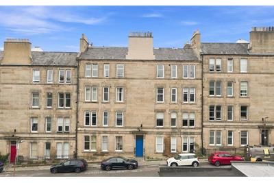 3F2, 5 Comely Bank Row, EDINBURGH, EH4 1DZ - image 1