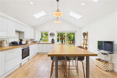 49 Silverknowes Gardens, Silverknowes, Edinburgh, EH4 5ND - image 6