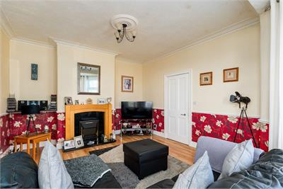 43 Captains Road, Edinburgh, EH17 8HP - image 3