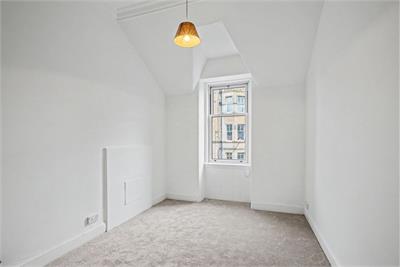 24/6 Bruntsfield Place, Edinburgh, EH10 4HN - image 11