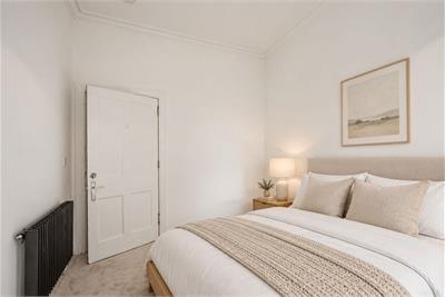 24/6 Bruntsfield Place, Edinburgh, EH10 4HN - image 7